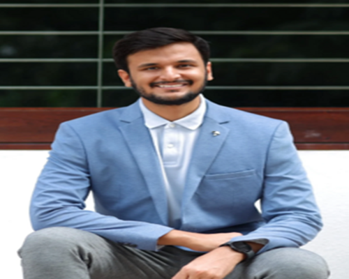 Afzal_L.png